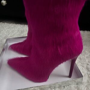 AKIRA Fuchsia Heeled Boots